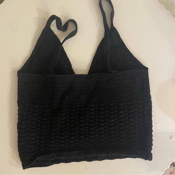 Aritzia Wilfred Evie Top Black V-neck crochet-knit sweater tank - Picture 13 of 13